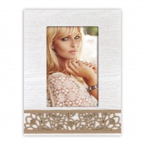 ERIN WHITE 10x15 OKVIR